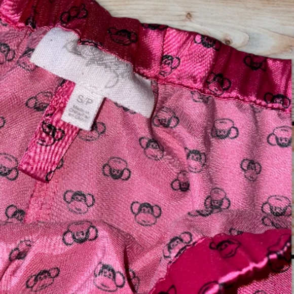 Y2K monkey pink satin shorts - Picture 4 of 4